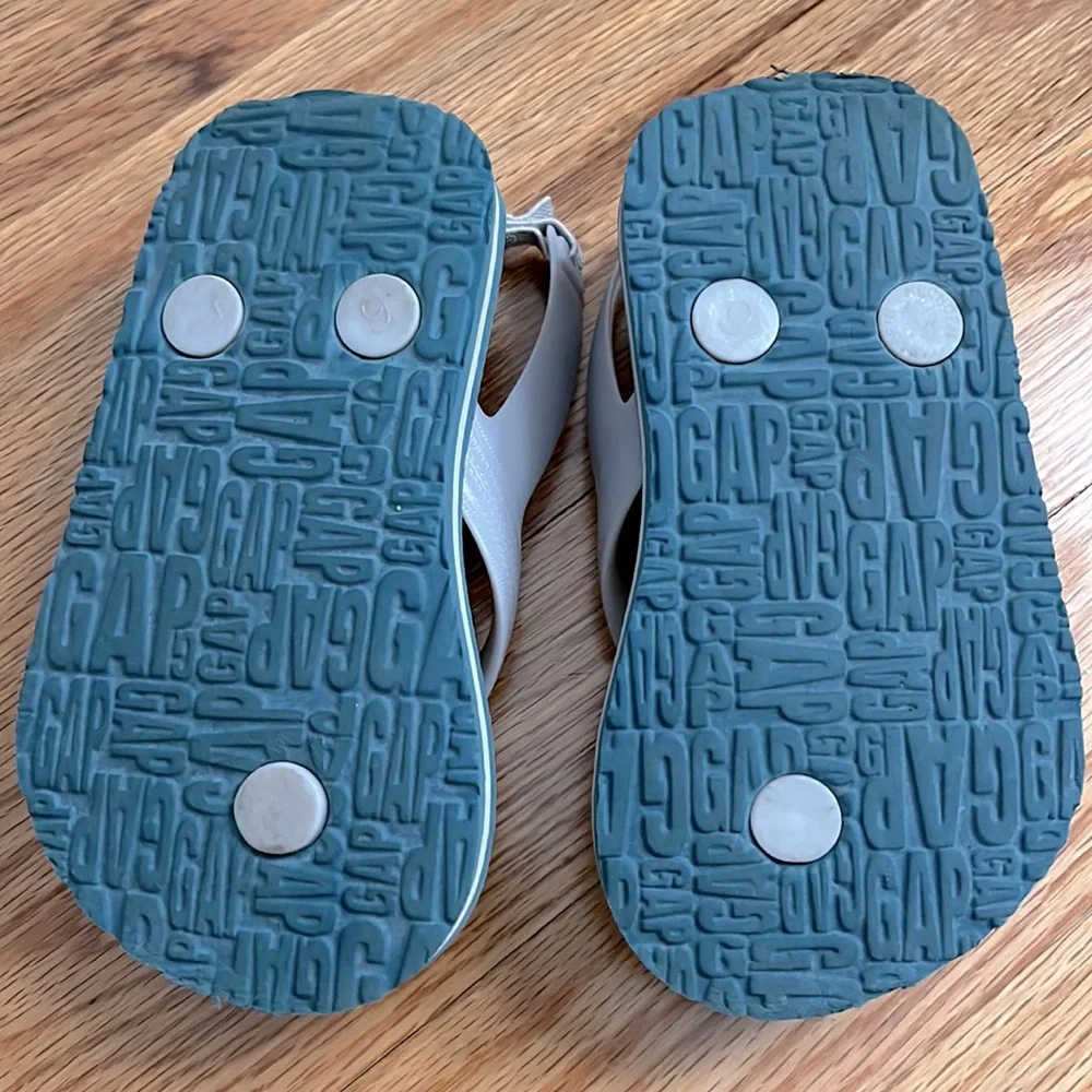 Baby Gap Dinosaur T Rex Flip Flops sz 6